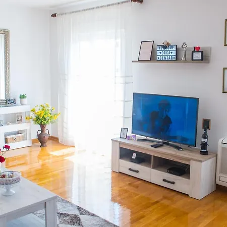 Apartment Orca Centar And Free Garage Parking Mostar